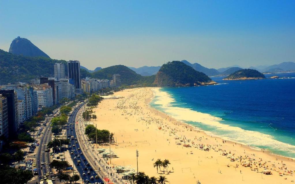 Apartamento Completo Na Praia De Copacabana 02 Quartos Com Vista Lateral Mar Em Andar Alto, Ar, Wifi , Netflix, Pauloangerami Rmvc18 Рио-де-Жанейро Экстерьер фото